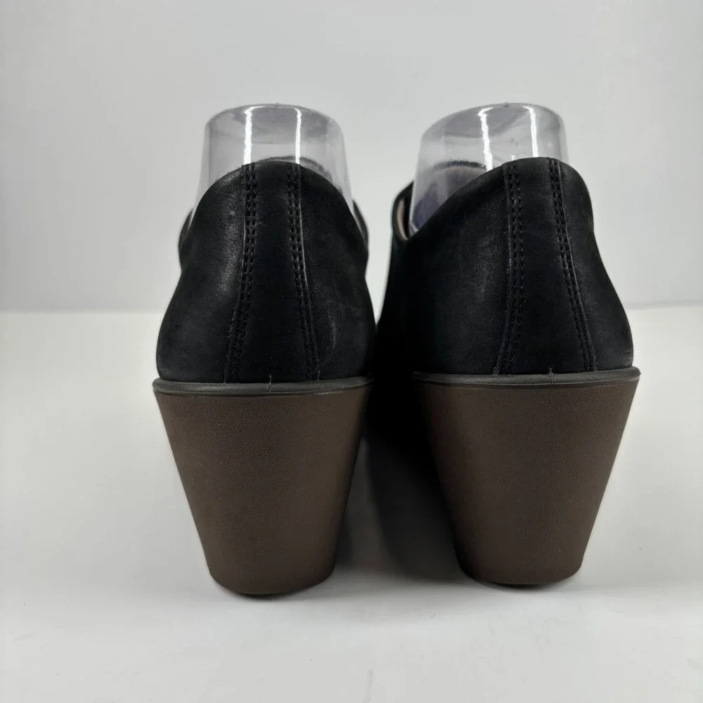 Ecco crafted black